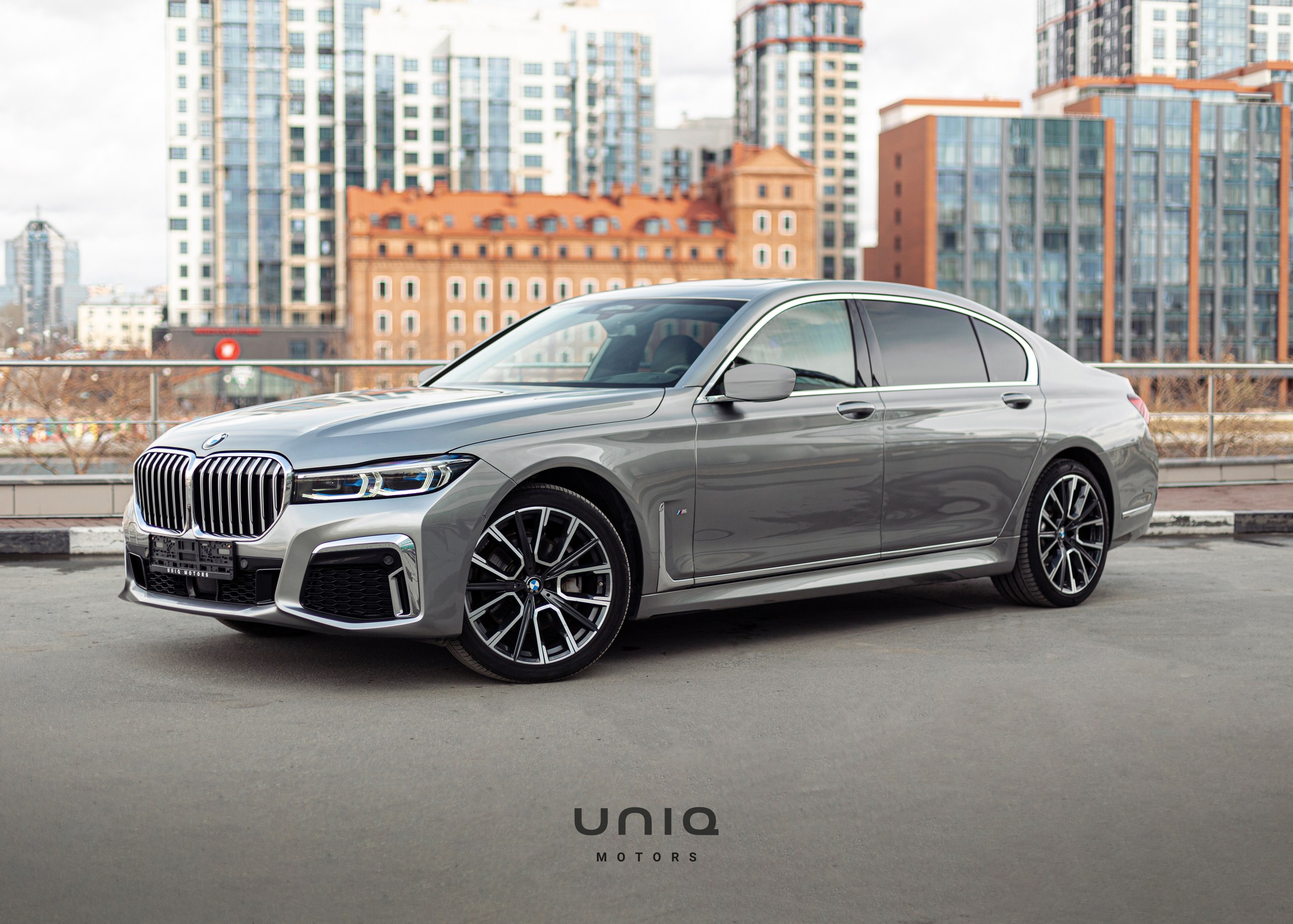 BMW 740i Long M-sport AWD